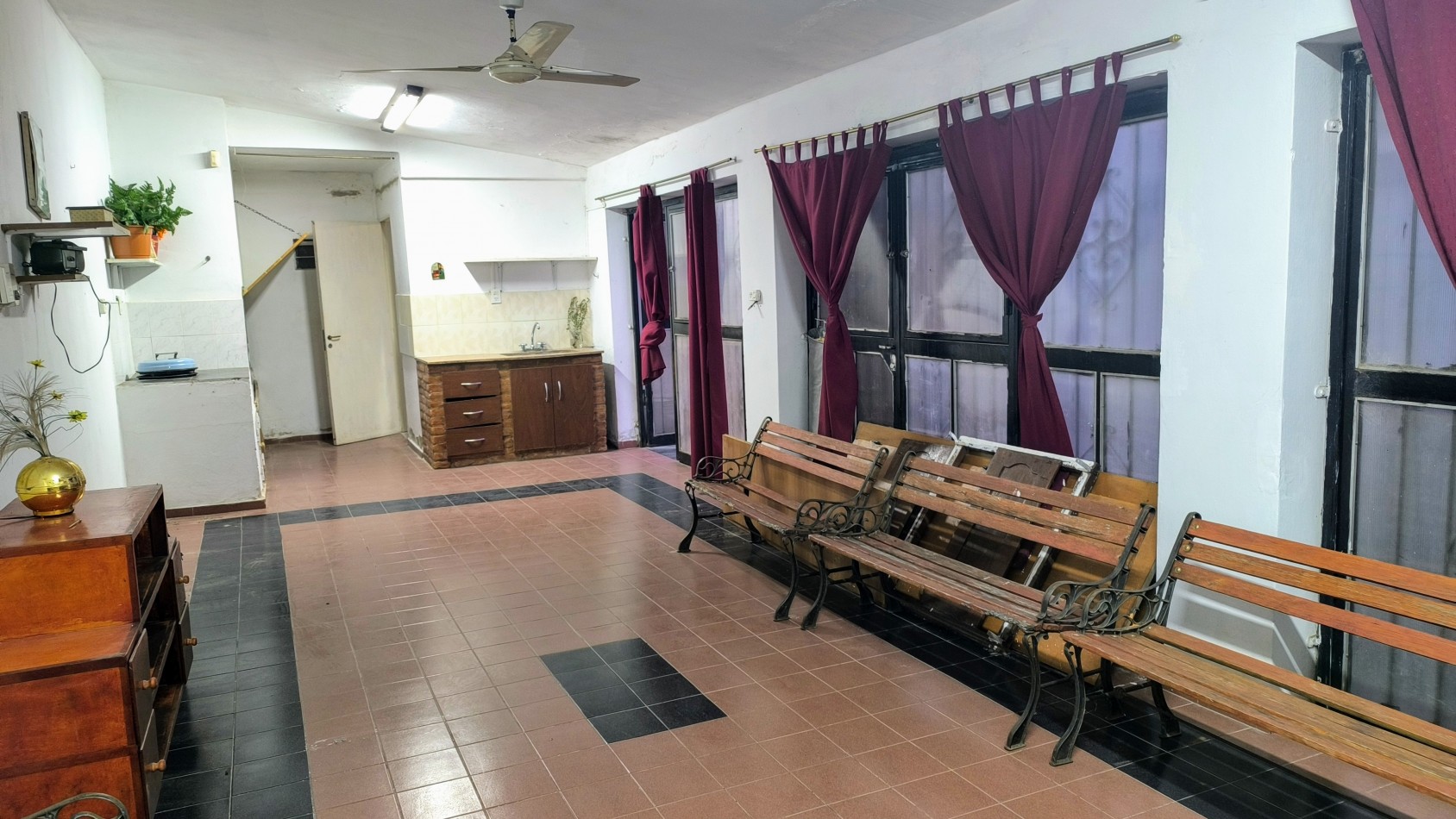 REBAJADA  casa   de 3 dorm. en Villa Carlos Paz 