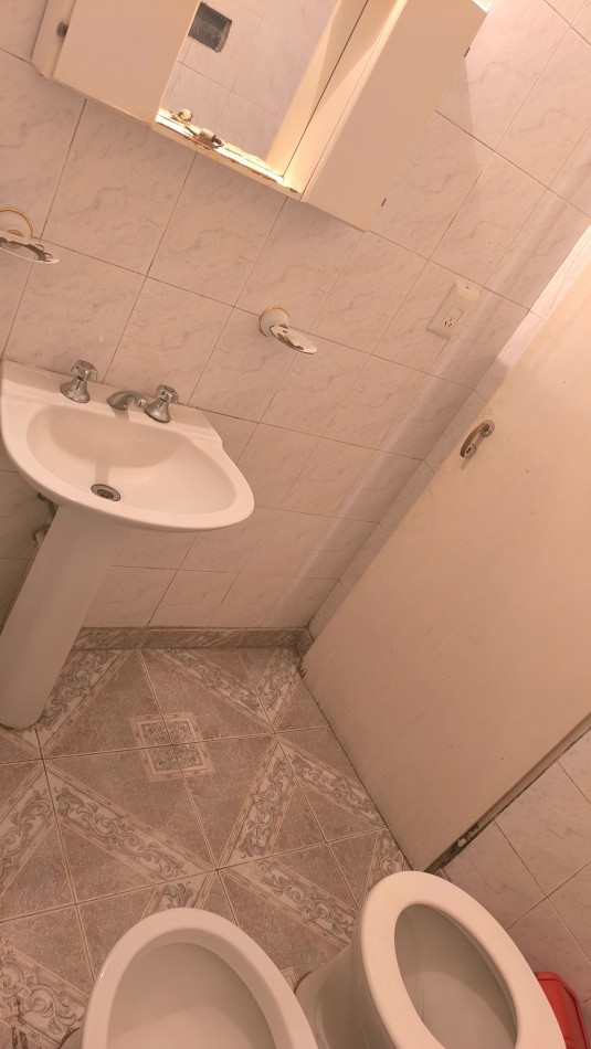 REBAJADA  casa   de 3 dorm. en Villa Carlos Paz 