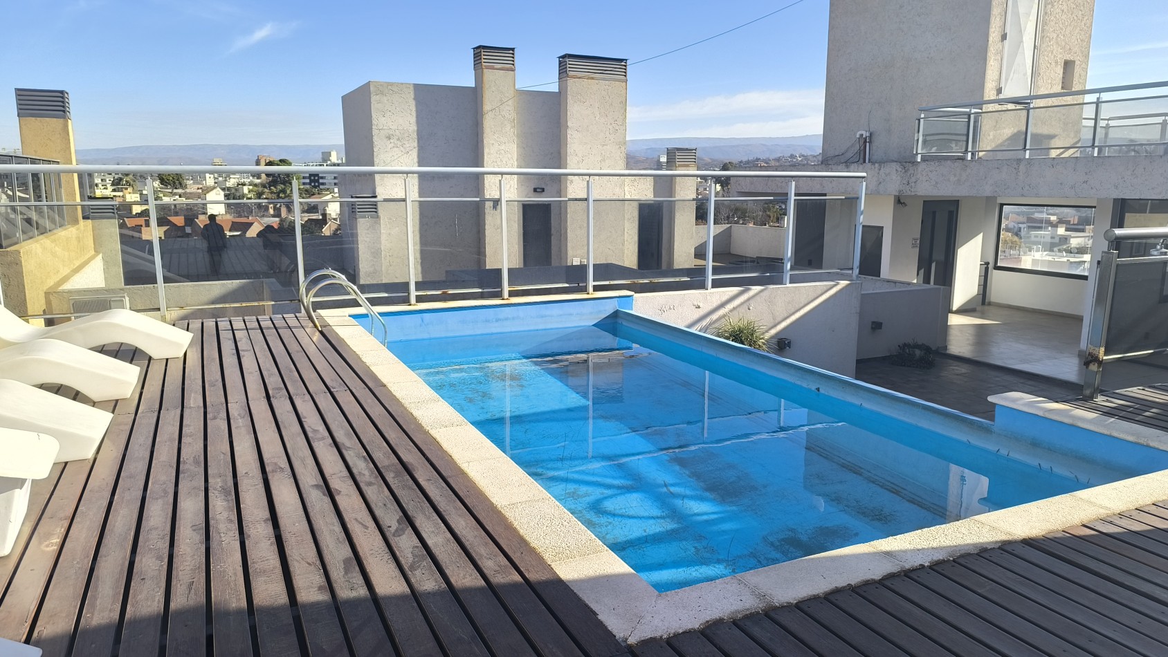Vendo Departamento c/cochera en Carlos Paz 