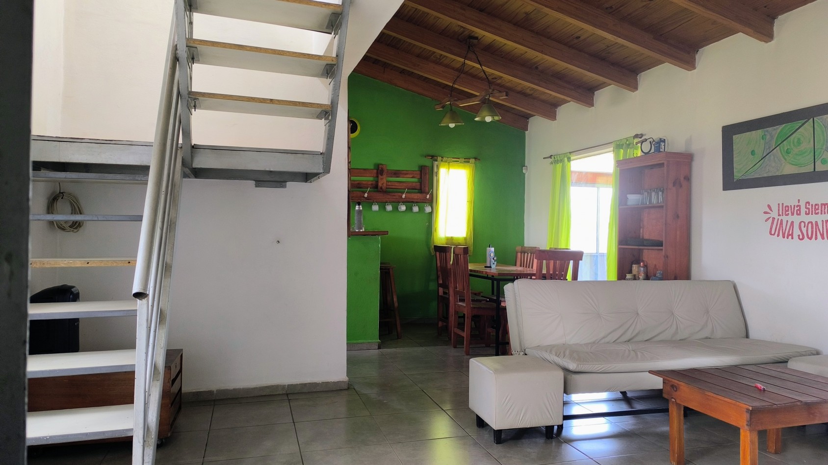 Alquiler Temporario/vacacional- COMPLEJO DE 3 CABAÑAS EN VILLA PARQUE SIQUIMAN