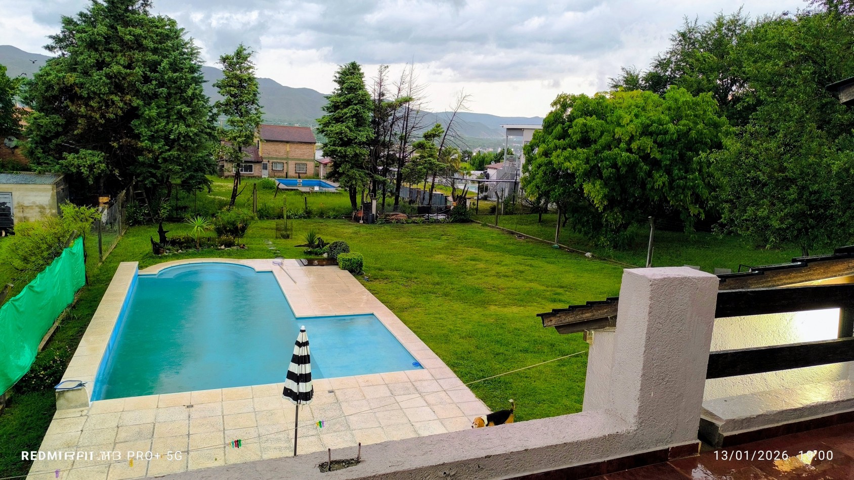 CASA DE CATEGORIA EN VENTA CON PILETA - B° MIRADOR DEL LAGO | BIALET MASSE
