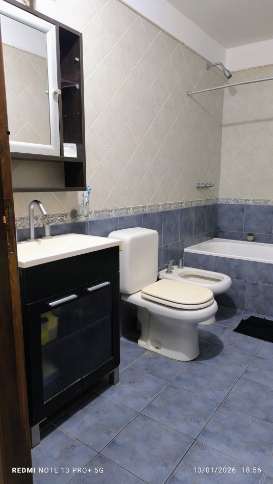 CASA DE CATEGORIA EN VENTA CON PILETA - B° MIRADOR DEL LAGO | BIALET MASSE