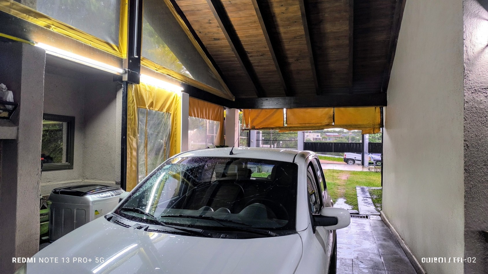 CASA DE CATEGORIA EN VENTA CON PILETA - B° MIRADOR DEL LAGO | BIALET MASSE