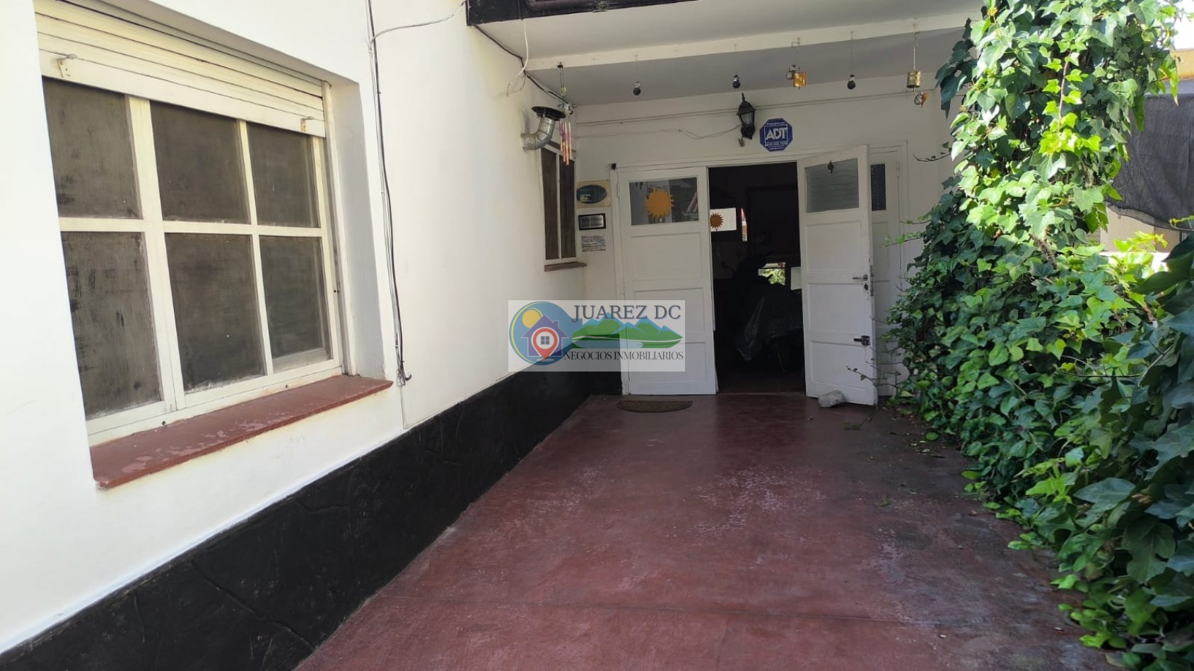 Oportunidad-Financiacion- en Villa Carlos Paz - Casa + Depto, ideal vivienda + renta 