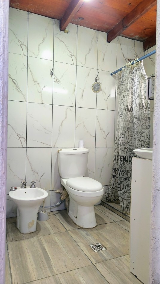 VENTA - COMPLEJO DE 3 CABAÑAS EN VILLA PARQUE SIQUIMAN